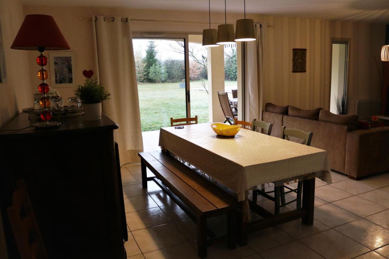 Villa Le Camp De Ferie Monpazier Esterno foto
