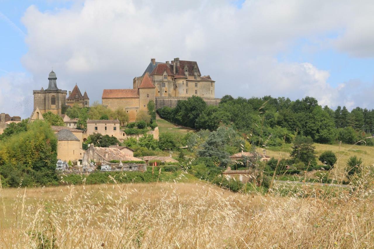Villa Le Camp De Ferie Monpazier Esterno foto
