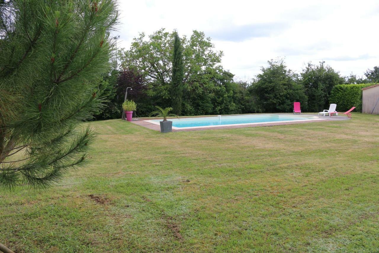 Villa Le Camp De Ferie Monpazier Esterno foto